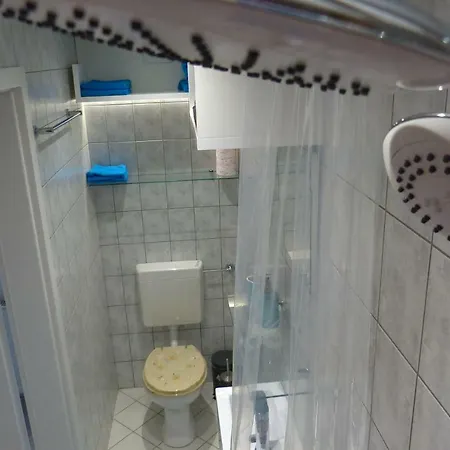 Ferienwohnung Ute 아파트 후트겐발트
